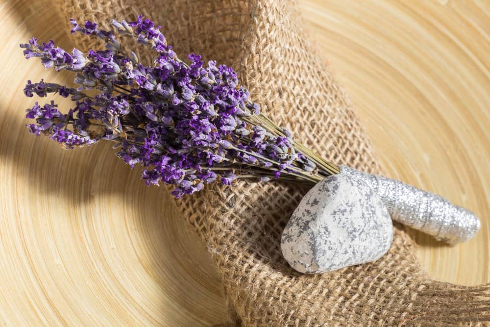 Uses for Lavender Essential Oil